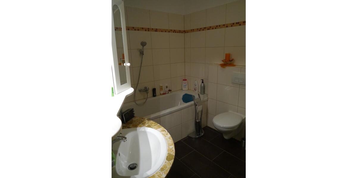 Etagenwohnung Schleiz - 4 Zimmer, 105 m&sup2;, 590&euro; | Angebot:25880871