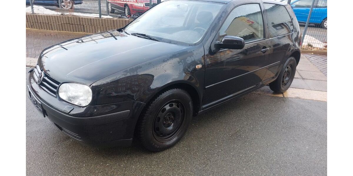 VW Golf 274.660 km 2.000 &euro; Plauen 08523