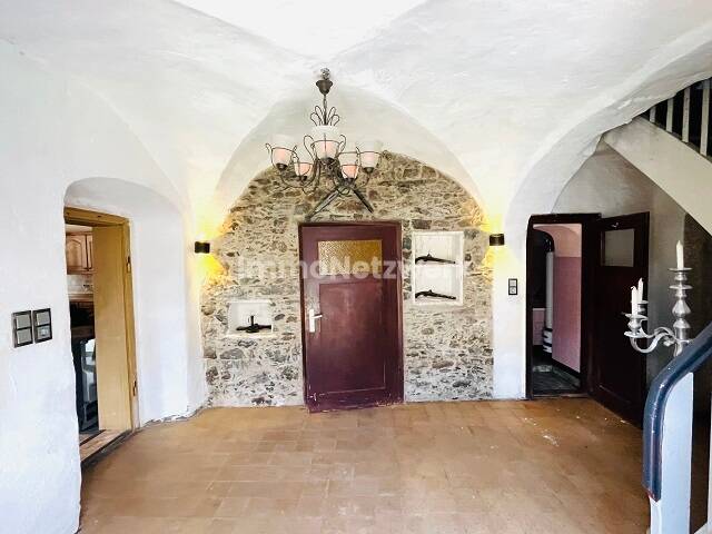 Bauernhaus, Landhaus Köditz - 6 Zimmer, 220 m&sup2;, 170.000&euro; | Angebot:25717048