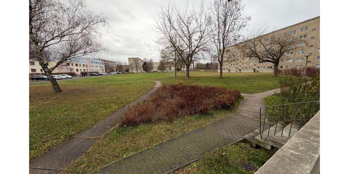 Etagenwohnung Plauen Chrieschwitz - 3 Zimmer, 56 m&sup2;, 310&euro; | Angebot:25518855