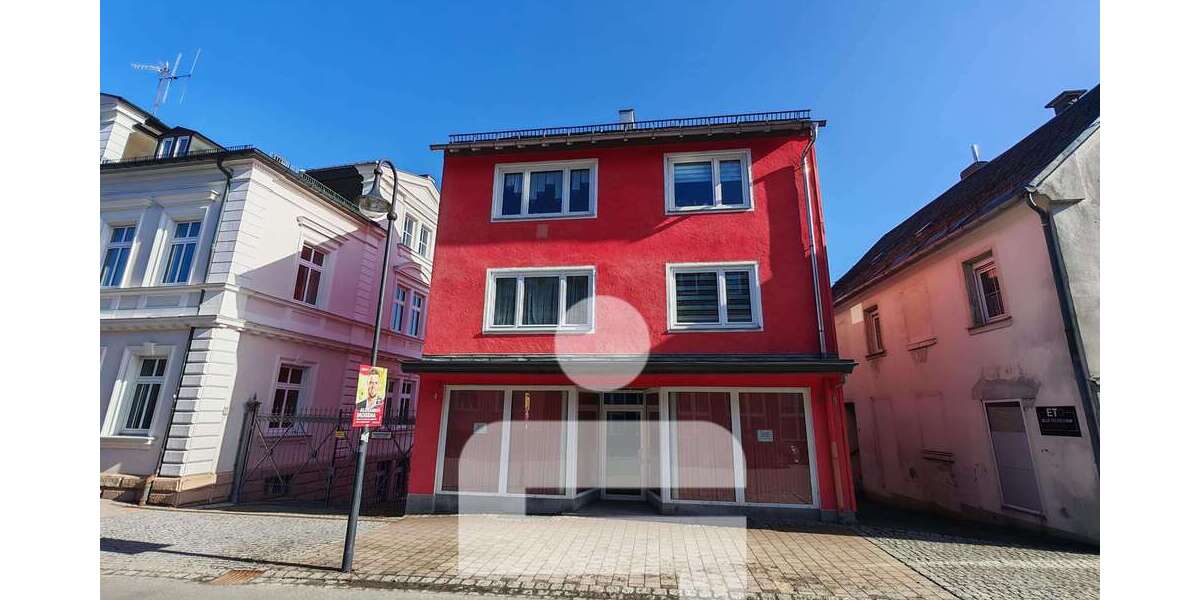 Einfamilienhaus Helmbrechts - 7 Zimmer, 155 m&sup2;, 190.000&euro; | Angebot:25196635