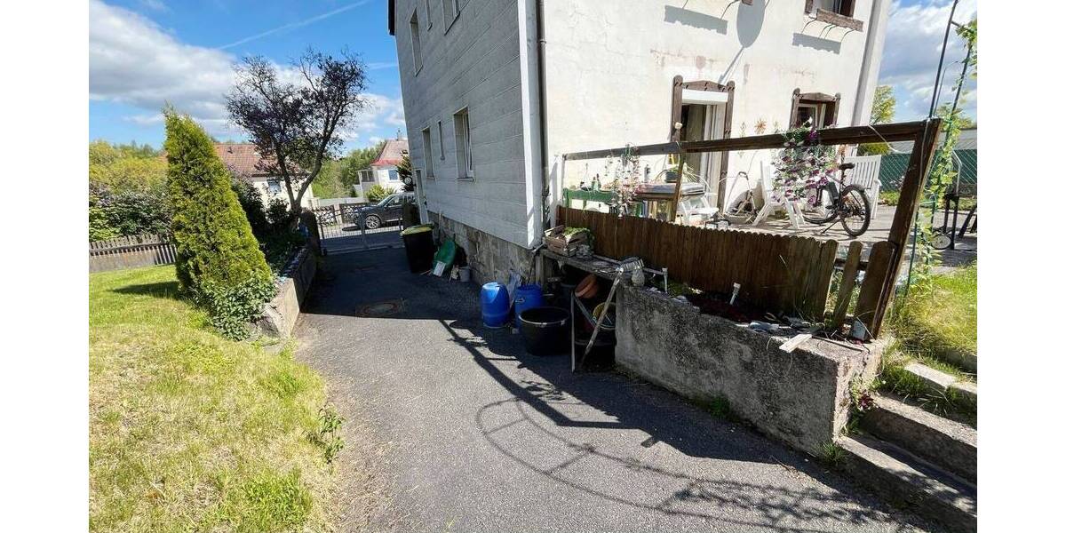 Einfamilienhaus Selb - 6 Zimmer, 127 m&sup2;, 179.000&euro; | Angebot:26777855