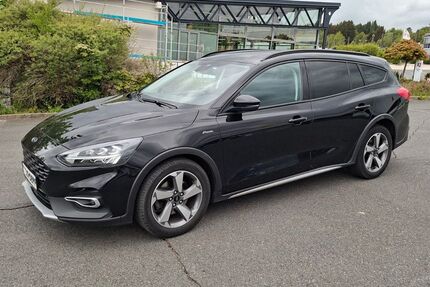 Ford Focus 106.800 km 10.990 &euro; Naila 95119