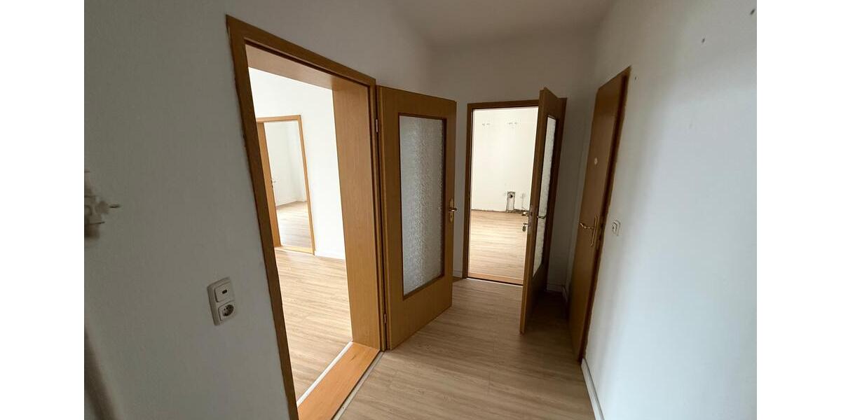 Etagenwohnung Plauen Bahnhofsvorstadt - 2 Zimmer, 52 m&sup2;, 260&euro; | Angebot:25138962