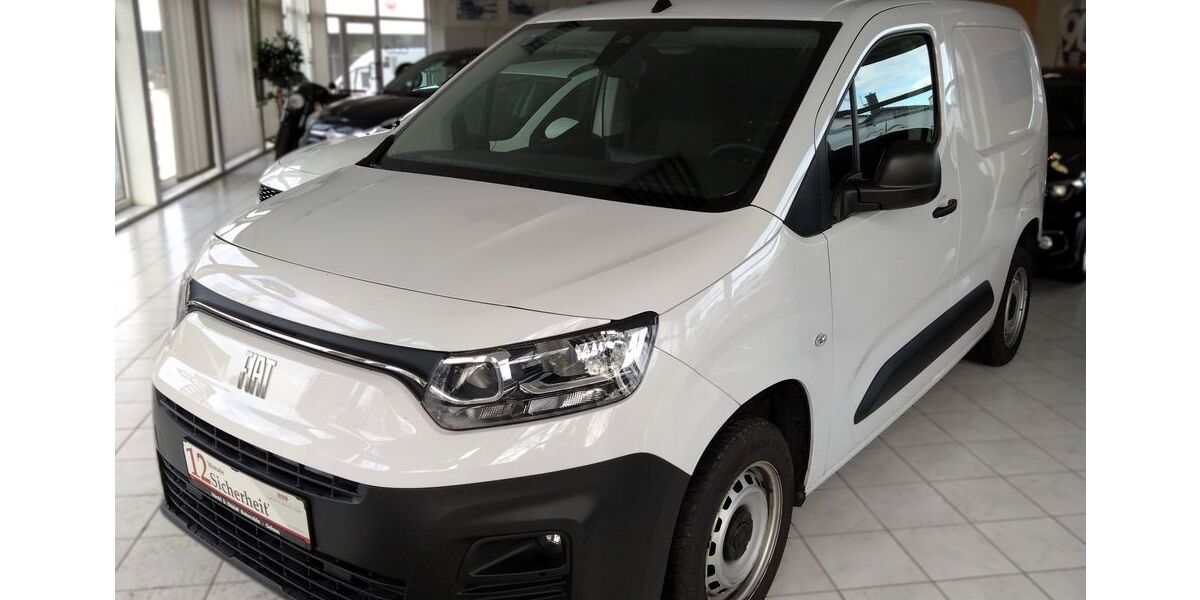 Fiat Doblo 15.000 km 17.900 &euro; Gefrees 95482