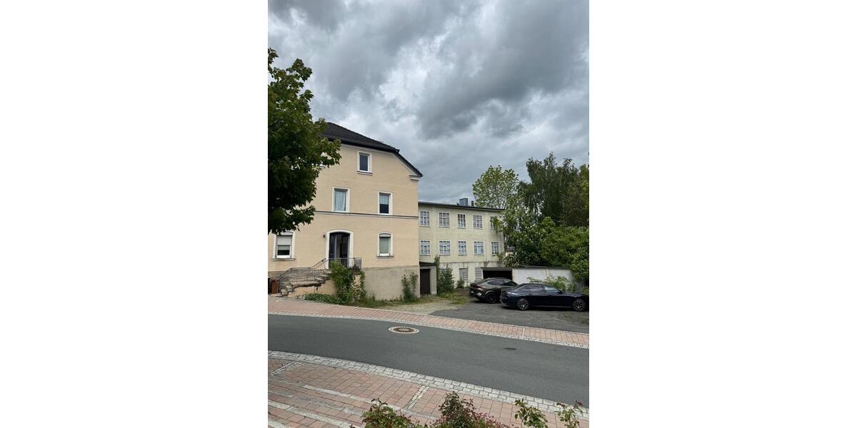 Mehrfamilienhaus, Wohnhaus Helmbrechts - 12 Zimmer, 650 m&sup2;, 189.000&euro; | Angebot:25999545