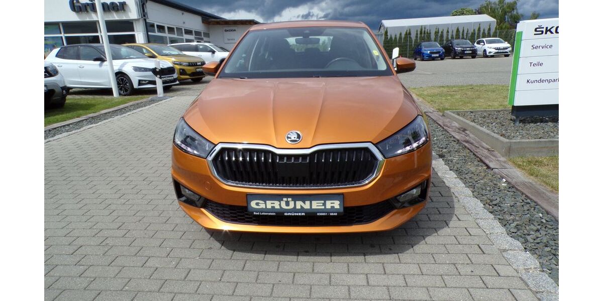 Skoda Fabia 7.570 km 15.990 &euro; Bad Lobenstein 07356
