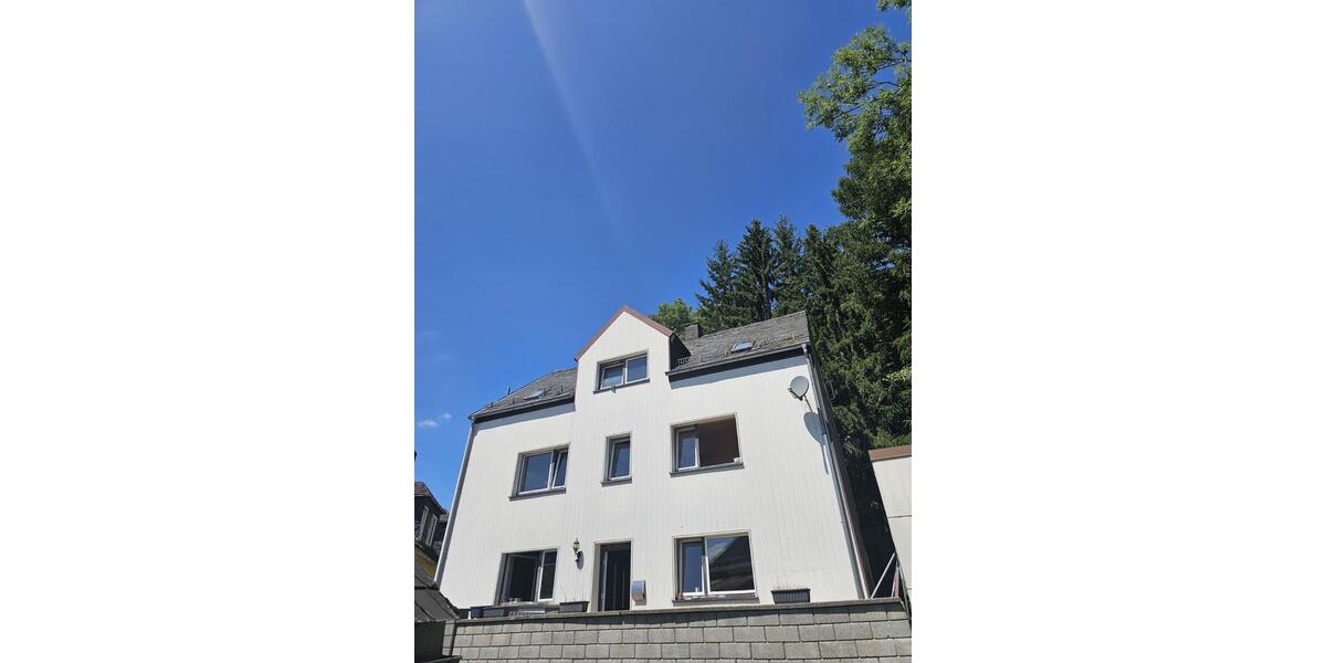 Mehrfamilienhaus, Wohnhaus Münchberg - 9 Zimmer, 200 m&sup2;, 125.000&euro; | Angebot:26973814