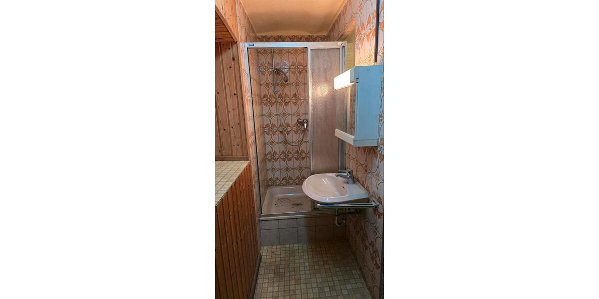 Einfamilienhaus Nordhalben - 5 Zimmer, 110 m&sup2;, 70.000&euro; | Angebot:23774835