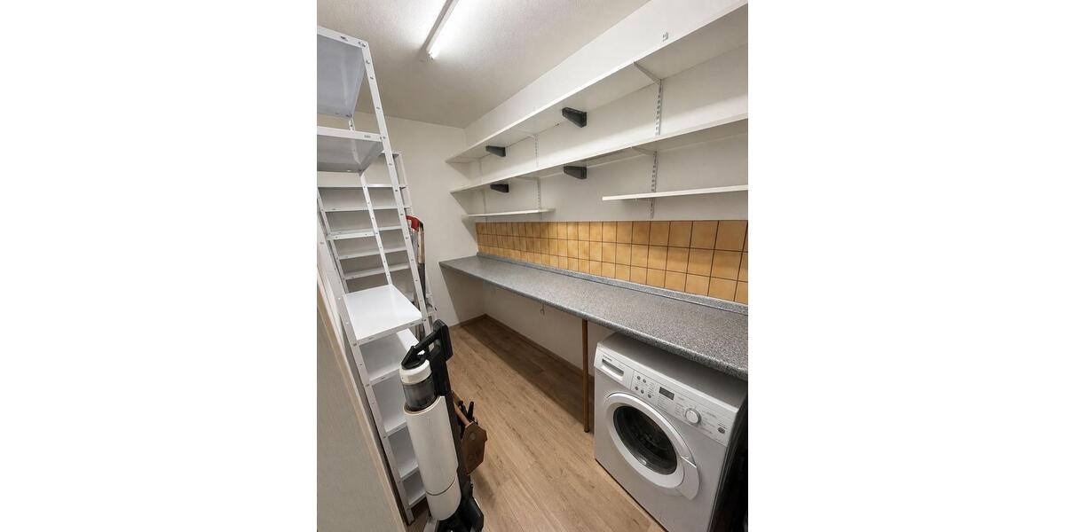 Dachgeschoßwohnung Schleiz - 3 Zimmer, 95 m&sup2;, 700&euro; | Angebot:26539583