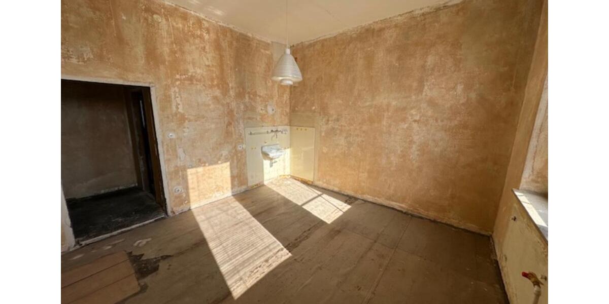 Mehrfamilienhaus, Wohnhaus Naila - 12 Zimmer, 557 m&sup2;, 149.950&euro; | Angebot:19557101