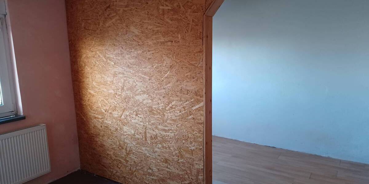 Reihenmittelhaus Plauen Südvorstadt - 5 Zimmer, 96 m&sup2;, 124.000&euro; | Angebot:25741456