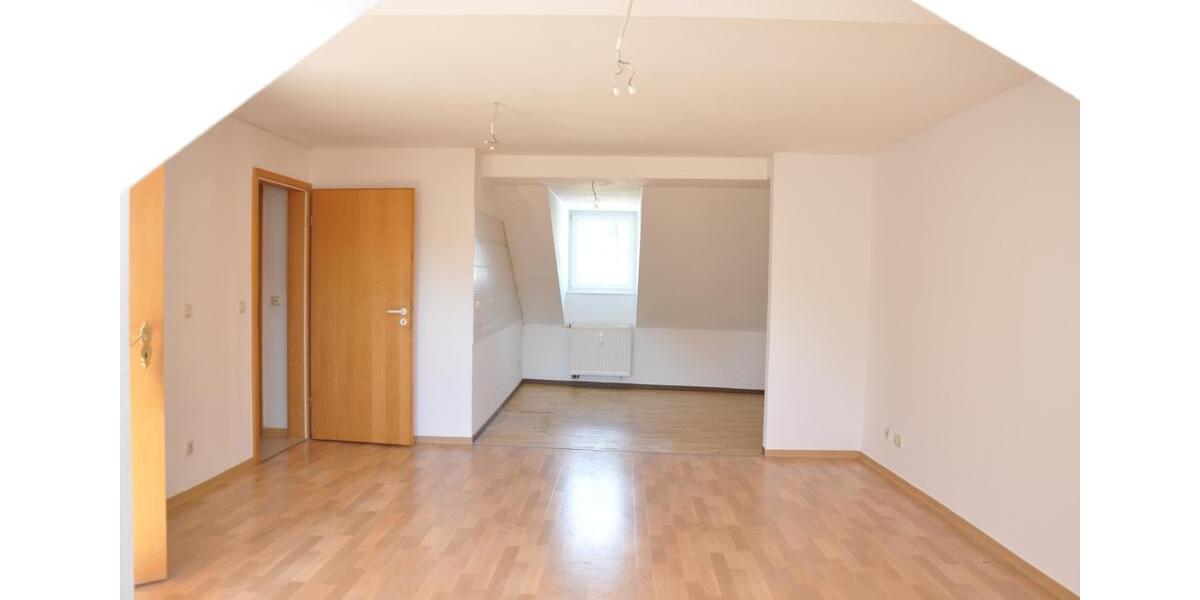 Etagenwohnung Bad Elster - 2 Zimmer, 54 m&sup2;, 325&euro; | Angebot:24426461