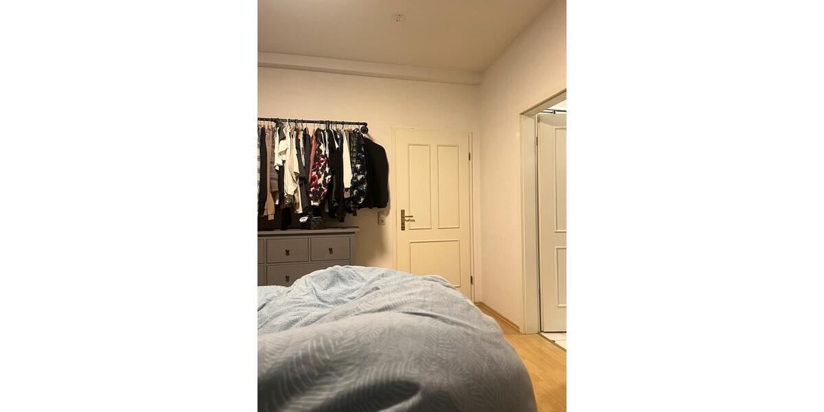 Etagenwohnung Plauen Alt Chrieschwitz - 2 Zimmer, 73 m&sup2;, 429&euro; | Angebot:25908678