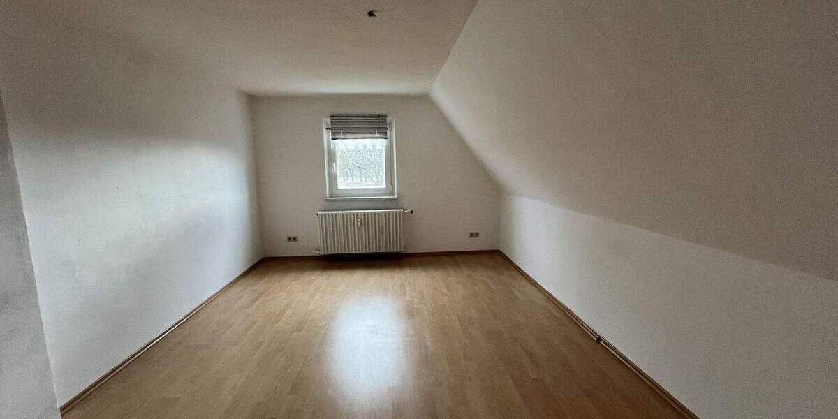 Mehrfamilienhaus, Wohnhaus Selb Erkersreuth - 1 Zimmer, 268 m&sup2;, 189.000&euro; | Angebot:25661080