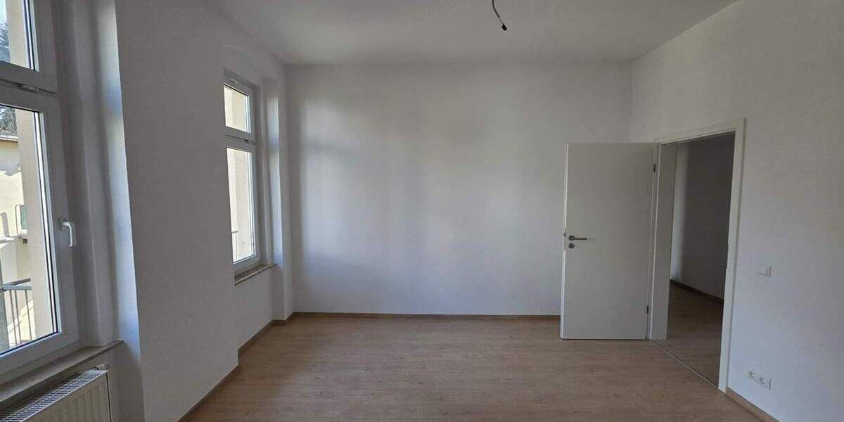 Etagenwohnung Plauen Südvorstadt - 2 Zimmer, 63 m&sup2;, 26.000&euro; | Angebot:26205286