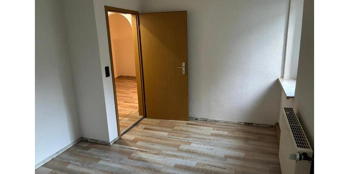 Etagenwohnung Hof Altstadt - 2 Zimmer, 77 m&sup2;, 690&euro; | Angebot:23736200