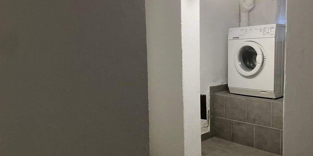 Doppelhaushälfte Helmbrechts Wüstenselbitz - 4 Zimmer, 100 m&sup2;, 99.000&euro; | Angebot:25693001