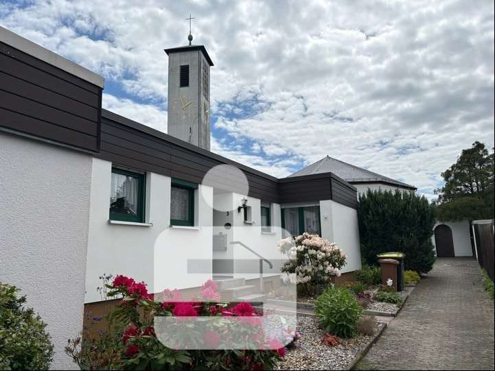 Einfamilienhaus Hof Neuhof - 5 Zimmer, 113 m&sup2;, 259.000&euro; | Angebot:27009227