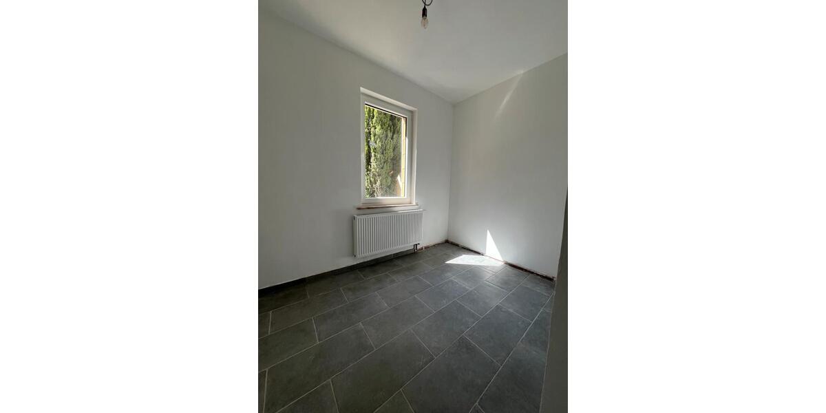Erdgeschoßwohnung Selb - 3 Zimmer, 92 m&sup2;, 800&euro; | Angebot:26405867