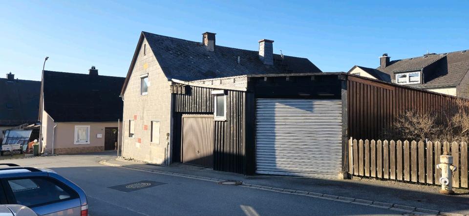 Einfamilienhaus Nordhalben - 6 Zimmer, 240 m&sup2;, 45.000&euro; | Angebot:26022807