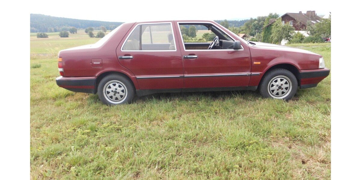 Lancia Thema ie Turbo 1. Serie 99.000 km 9.999 &euro; Kirchenlamitz 95153