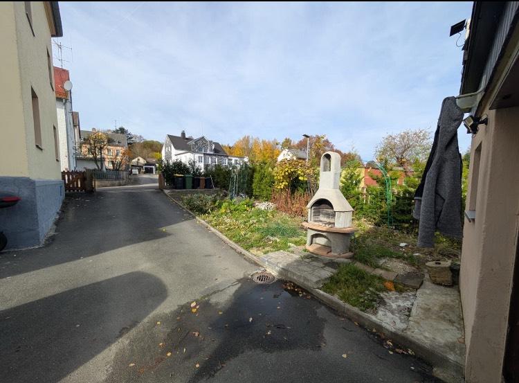 Reihenhaus Schönwald - 10 Zimmer, 180 m&sup2;, 179.000&euro; | Angebot:25261462