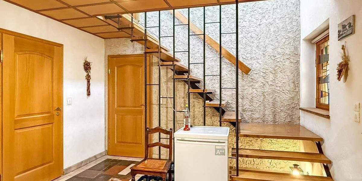 Einfamilienhaus Rosenthal am Rennsteig - 7 Zimmer, 139 m&sup2;, 89.900&euro; | Angebot:25742921