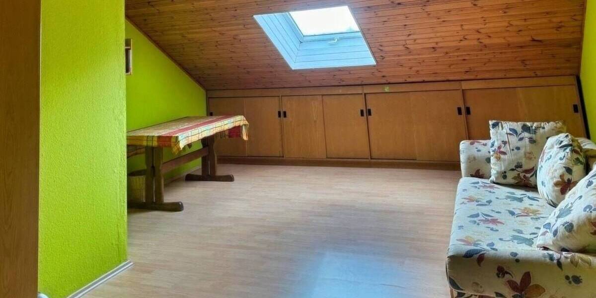 Einfamilienhaus Münchberg - 5 Zimmer, 117 m&sup2;, 225.000&euro; | Angebot:25995755