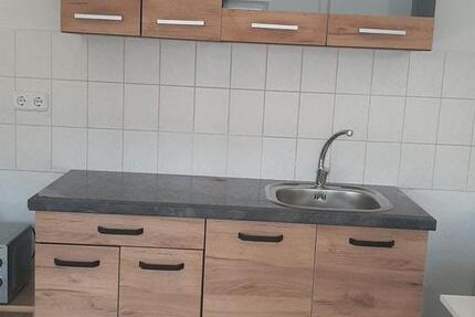 Wohnung Plauen - 3 Zimmer, 72 m&sup2;, 290&euro; | Angebot:25871919
