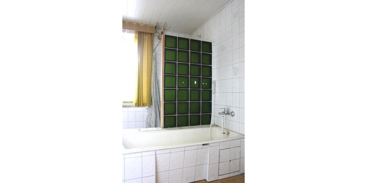Mehrfamilienhaus, Wohnhaus Gefell - 7 Zimmer, 217 m&sup2;, 65.000&euro; | Angebot:26864824