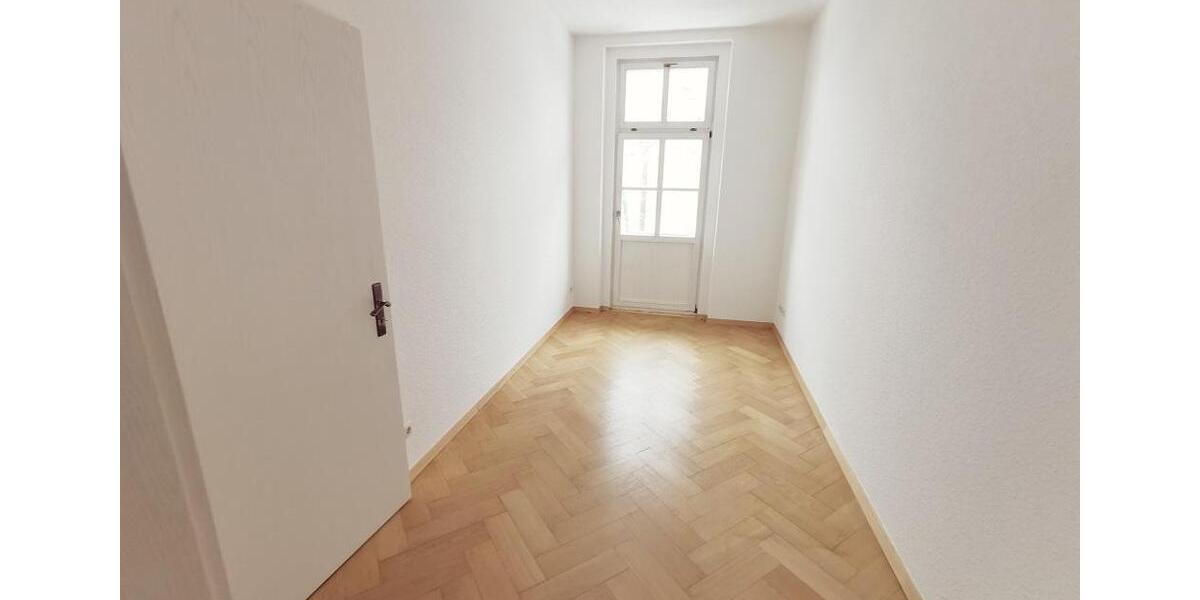 Etagenwohnung Bad Elster - 3 Zimmer, 90 m&sup2;, 675&euro; | Angebot:13775792