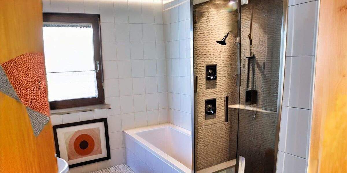 Mehrfamilienhaus, Wohnhaus Selb Plößberg - 7 Zimmer, 172 m&sup2;, 335.000&euro; | Angebot:25821886