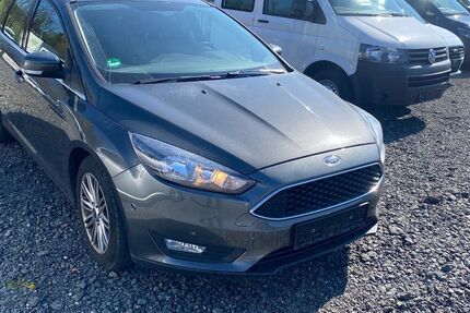 Ford Focus 129.970 km 3.990 &euro; Trieb 08239