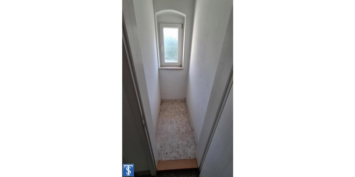 Etagenwohnung Plauen - 2 Zimmer, 58 m&sup2;, 280&euro; | Angebot:24571758