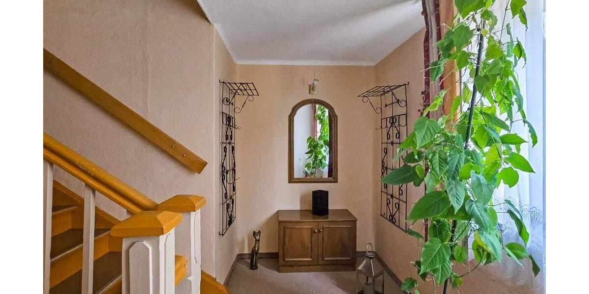 Einfamilienhaus Rosenthal am Rennsteig - 8 Zimmer, 192 m&sup2;, 189.900&euro; | Angebot:25742914