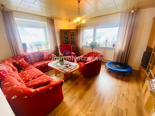 Mehrfamilienhaus, Wohnhaus Schauenstein - 6 Zimmer, 150 m&sup2;, 199.000&euro; | Angebot:25753423