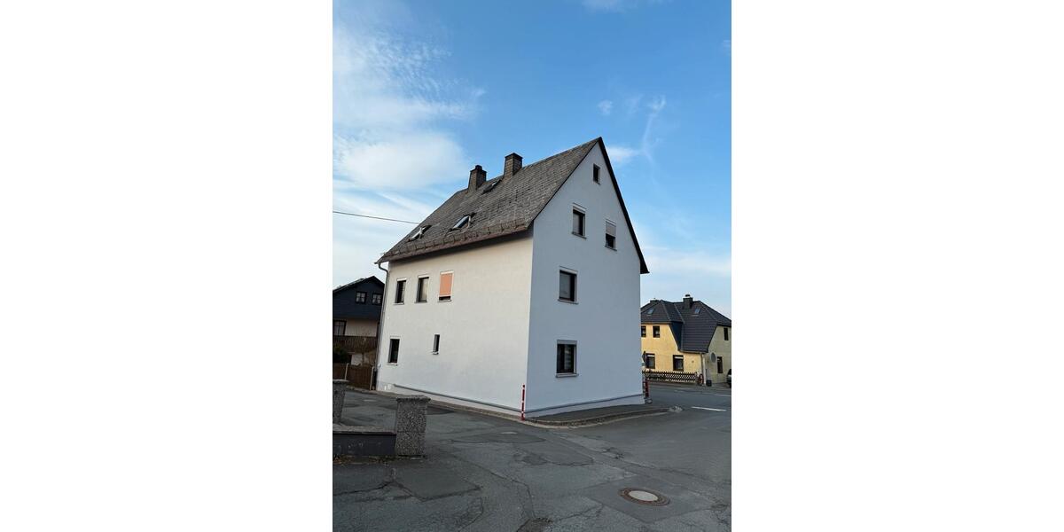 Einfamilienhaus Nordhalben - 6 Zimmer, 169 m&sup2;, 750&euro; | Angebot:25102991