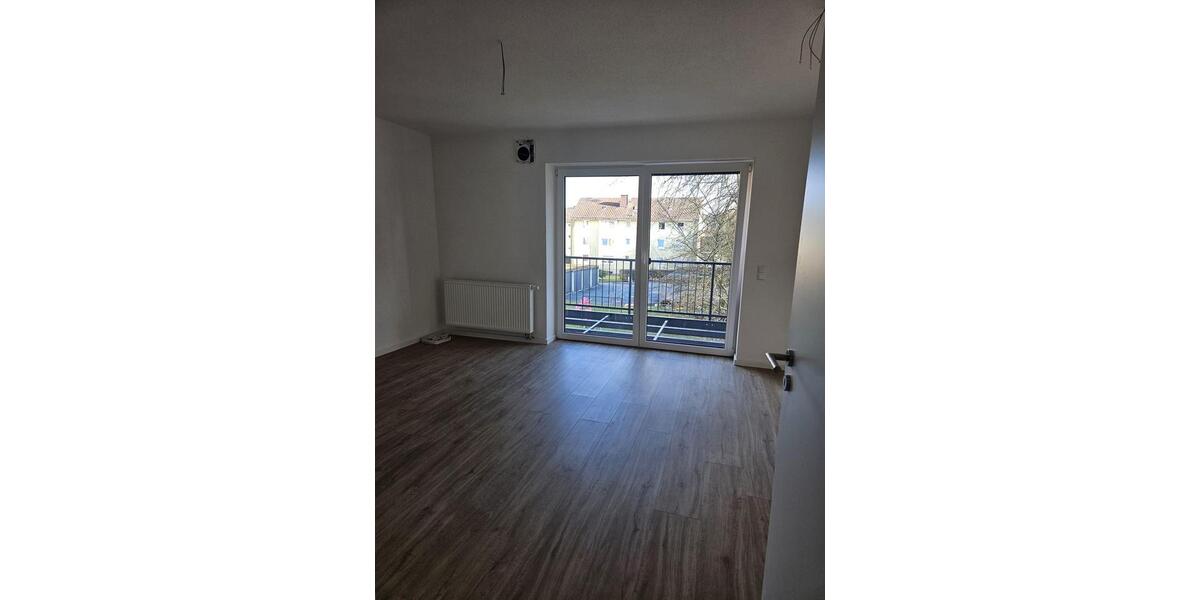 Erdgeschoßwohnung Hof Neuhof - 3 Zimmer, 86 m&sup2;, 945&euro; | Angebot:25870522