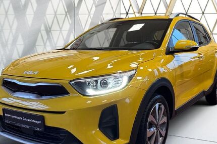 Kia Stonic 12.000 km 18.990 &euro; Selb 95100