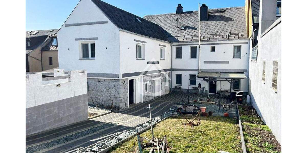 Einfamilienhaus Schwarzenbach am Wald Schwarzenbach a Wald - 7 Zimmer, 238 m&sup2;, 249.000&euro; | Angebot:25662808