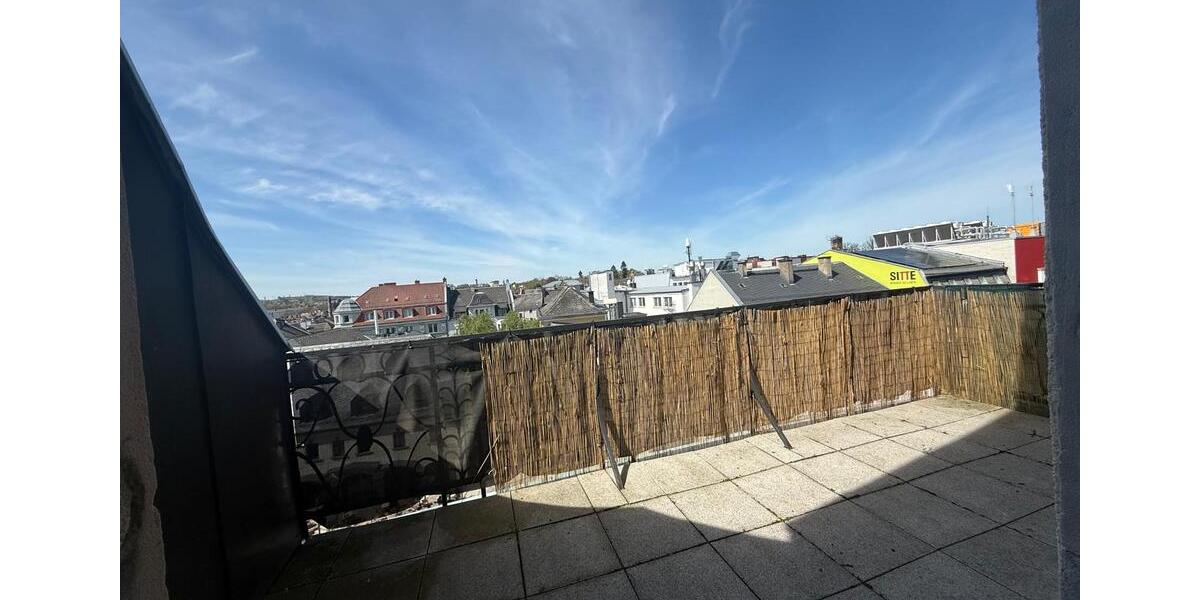 Etagenwohnung Hof Neuhof - 3 Zimmer, 135 m&sup2;, 900&euro; | Angebot:26381390