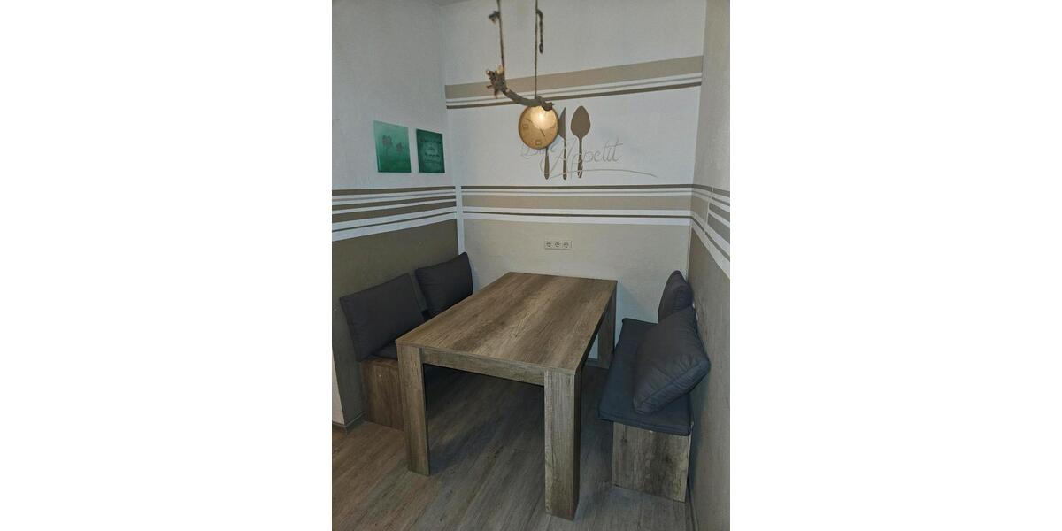 Etagenwohnung Hof Altstadt - 3 Zimmer, 105 m&sup2;, 840&euro; | Angebot:25509737