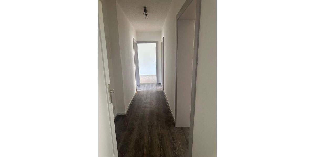 Etagenwohnung Plauen Reusa - 3 Zimmer, 62 m&sup2;, 31.000&euro; | Angebot:25688655