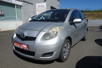 Toyota Yaris 167.000 km 1.990 &euro; Hof 95030
