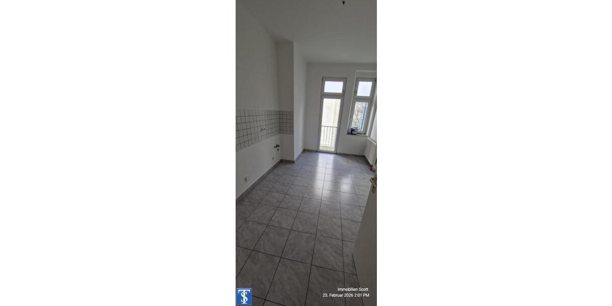 Etagenwohnung Plauen - 3 Zimmer, 70 m&sup2;, 340&euro; | Angebot:25349234