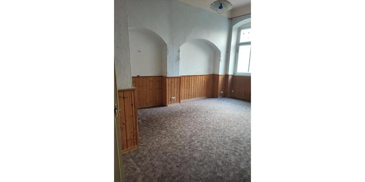 Mehrfamilienhaus, Wohnhaus Tanna - 7 Zimmer, 180 m&sup2;, 62.500&euro; | Angebot:25543043