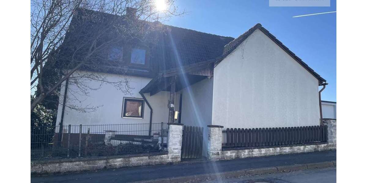 Einfamilienhaus Marktleugast / Mannsflur Mannsflur - 5 Zimmer, 124 m&sup2;, 135.000&euro; | Angebot:25466868