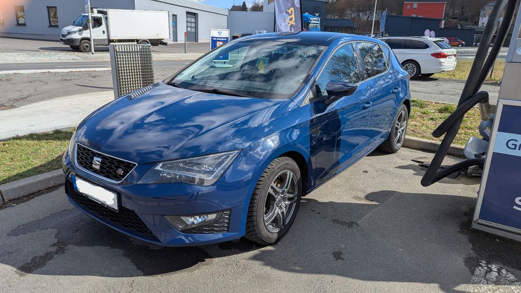 Seat Leon 66.150 km 11.700 &euro; Plauen 08529