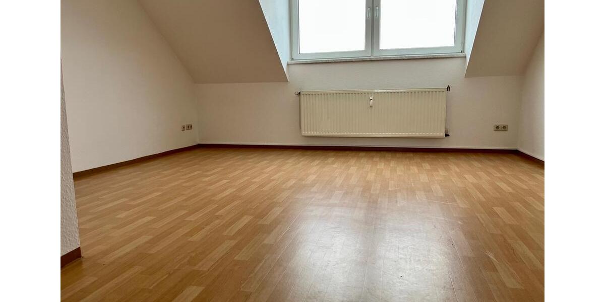 Etagenwohnung Oelsnitz (Vogtland) - 2 Zimmer, 51 m&sup2;, 278&euro; | Angebot:26024570